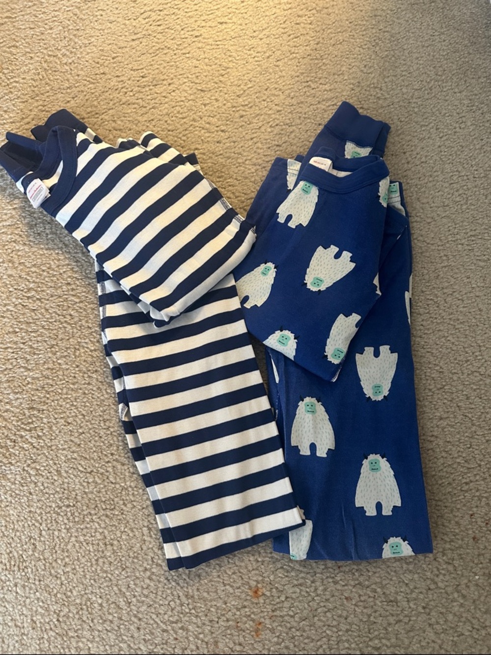 2 Hanna Andersson boys pajama sets